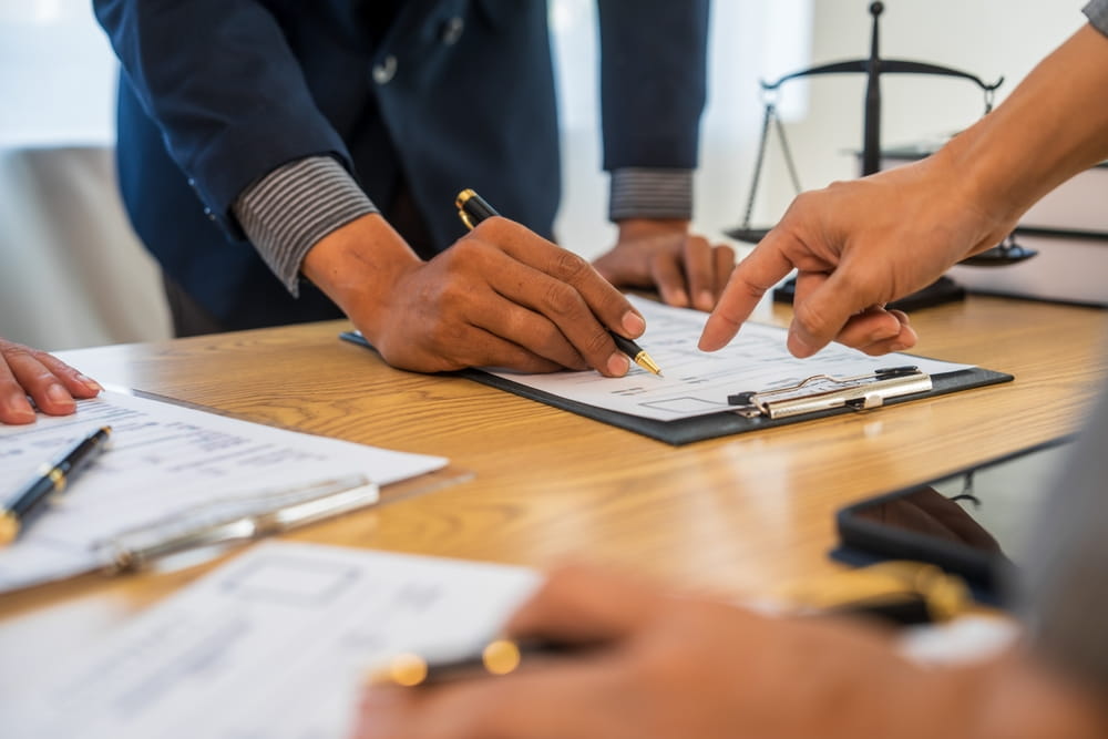 Attorney discussing wrongful death lawsuit deadlines with a family member